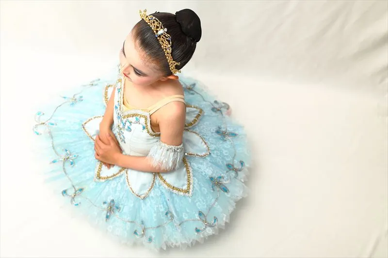 バレエ発表会の衣装はどこで用意する?